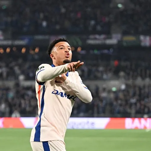Conference League : le Betis prend l’avantage contre la Fiorentina, Chelsea s’impose largement à Djurgarden (vidéo)