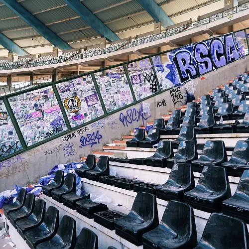 70.000 euros de dégâts : le Stade Roi Baudouin « dans un état catastrophique » après la finale de la Coupe