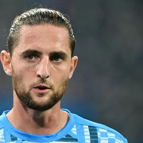 Tensions à Marseille : Adrien Rabiot doit quitter le club, son clan dénonce « un coup monté »