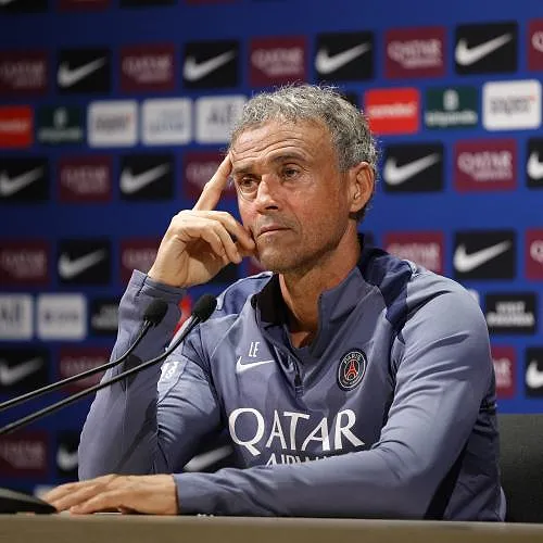 Luis Enrique opéré de la clavicule après une chute à vélo