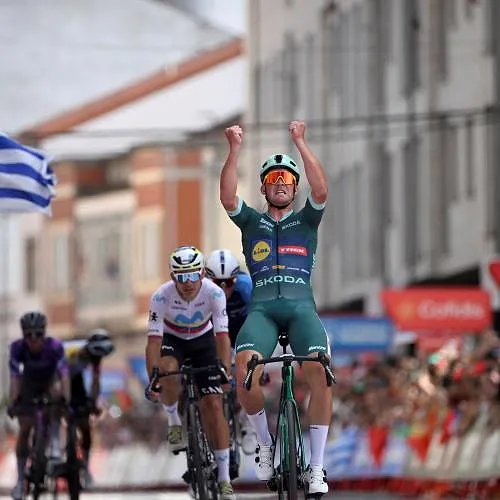 Vuelta : Pedersen se joue de l’échappée pour s’offrir sa première victoire