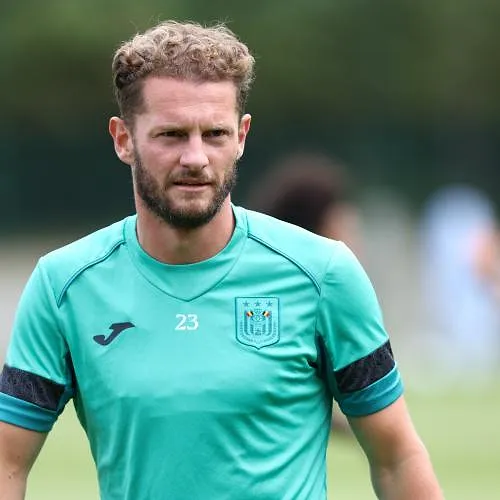 Mats Rits écarté du noyau A : Besnik Hasi fait le tri à Anderlecht !