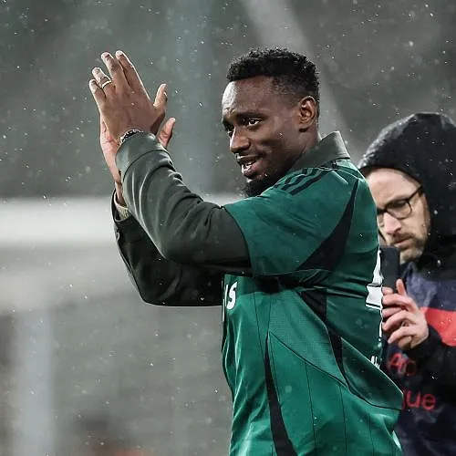 « Un dernier voyage » : Paul-José Mpoku signe dans un nouveau club !