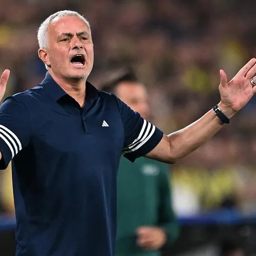 José Mourinho tout proche d’un retour à Benfica, après le licenciement de Bruno Lage !