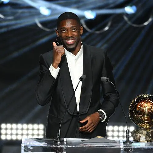 Ousmane Dembélé sur le toit du monde : le Français est élu Ballon d’Or 2025 !