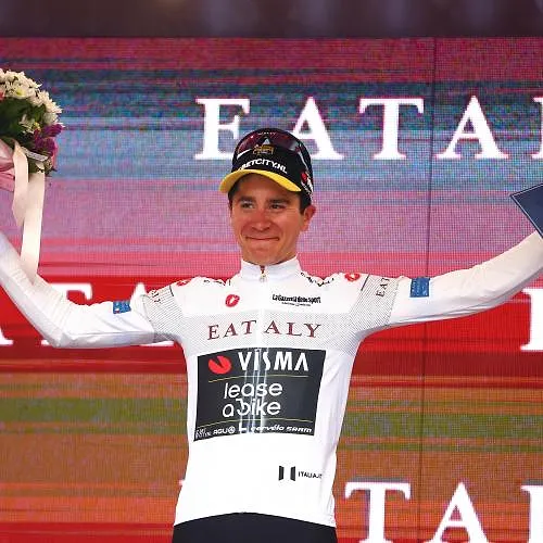 Coup de tonnerre : Cian Uijtdebroeks quitte déjà Visma-Lease a Bike à la surprise générale !