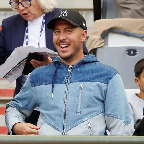 Eden Hazard le nom des deux meilleurs dribbleurs qu’il a vu jouer… et c’est une surprise !