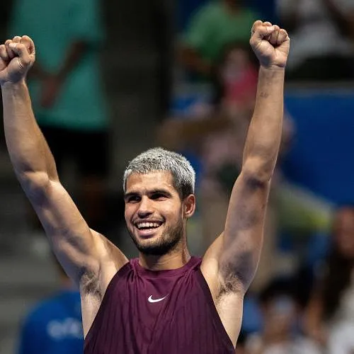 Alcaraz opposé à des joueurs amateurs pour 1 million de dollars : la folle idée de l’Open d’Australie !