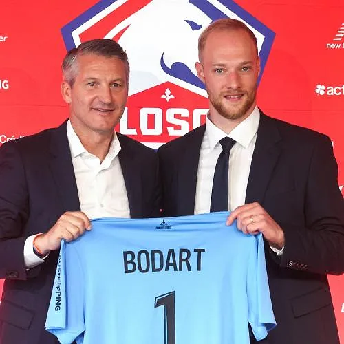 Arnaud Bodart bientôt numéro 1 à Lille ? La polémique qui pourrait tout changer pour l’ancien du Standard !