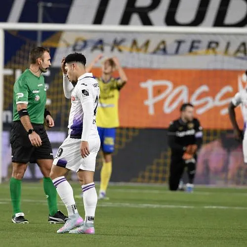 Anderlecht a mené deux fois mais partage finalement à Saint-Trond