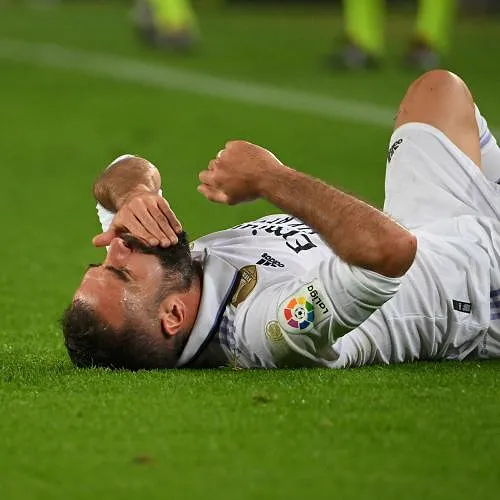 Gros coup dur pour Dani Carvajal: le défenseur du Real Madrid doit à nouveau se faire opérer