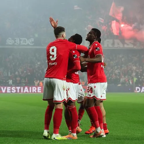 Le Standard dompte Charleroi et offre le derby wallon à ses supporters