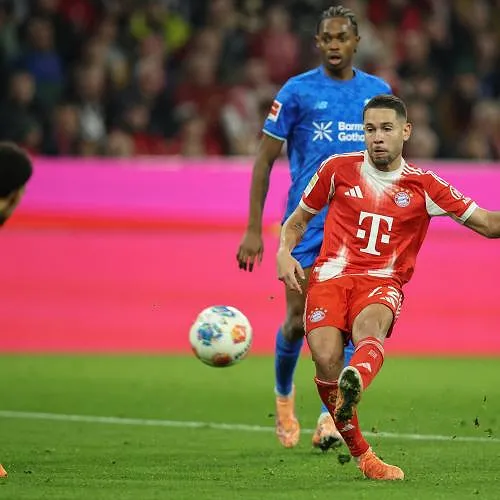 Le Bayern Munich de Kompany poursuit son sans-faute en corrigeant Leverkusen