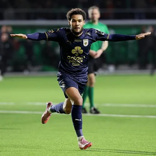 La Louvière sort victorieuse d’un temps additionnel dingue face au Cercle