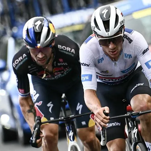 « Je n’ai jamais pensé à partir » : Roglic dément les rumeurs de départ suite à l’arrivée d’Evenepoel !