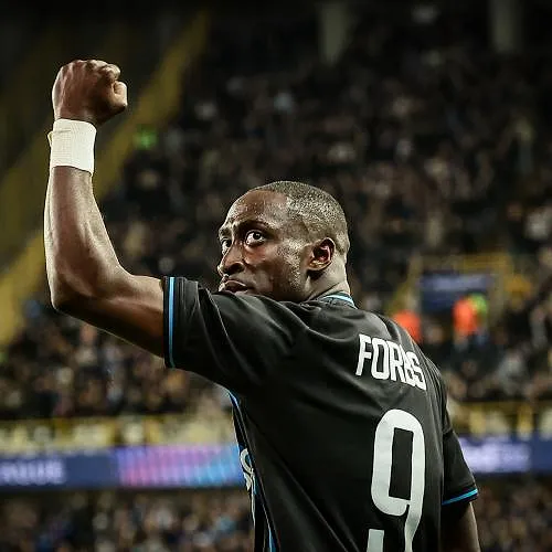 Un Carlos Forbs surhumain ne suffit pas à Bruges pour prendre les trois points face au Barça (3-3)