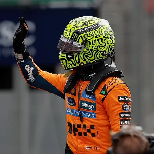 Formule 1 : Lando Norris en pole au Brésil, Verstappen partira 16ème