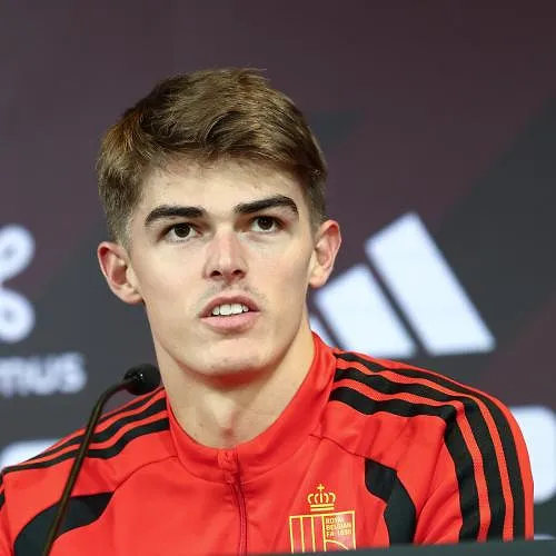 Charles De Ketelaere apprécie son nouveau rôle chez les Diables : « Je me sens bien en pointe »