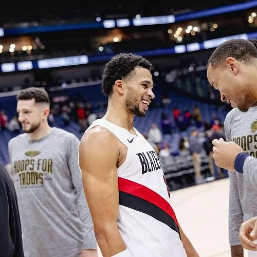 NBA : Jokic et Curry s’enflamment, Ajay Mitchell et Toumani Camara s’imposent