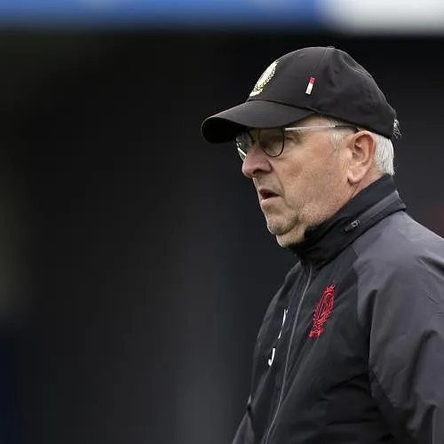 José Jeunechamps tacle le management de Fergal Harkin : « Je sentais qu’on voulait jouer comme Manchester City ou Anderlecht »