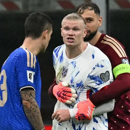 Haaland revient sur son clash avec Mancini : « A 1-1, il a commencé à me toucher les fesses »