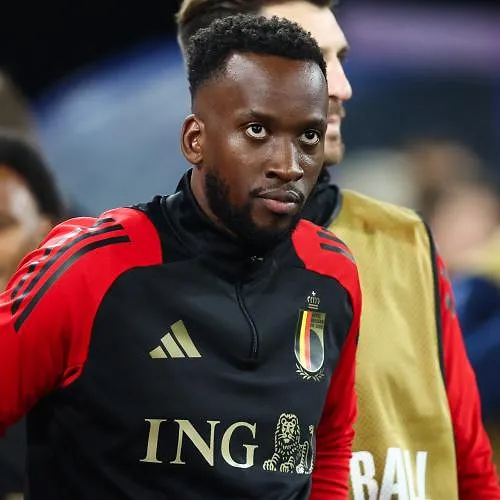 Catastrophe pour Dodi Lukebakio : victime d’une fracture de la cheville, il sera absent plusieurs mois !