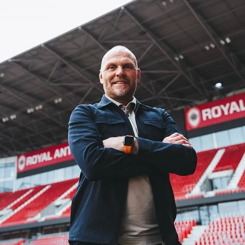 L’Antwerp tient son nouveau coach : Joseph Oosting succède à Stef Wils !