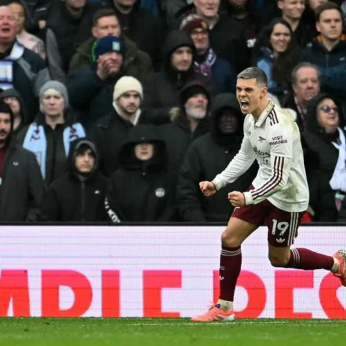 Malgré un but de Trossard, Arsenal s’incline 2-1 à Aston Villa chez Tielemans et Onana
