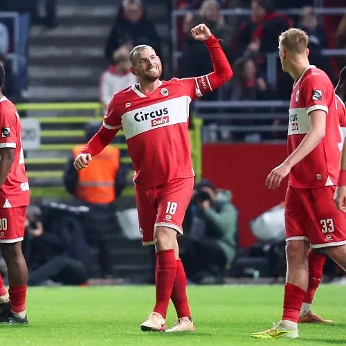 Pro League : l’Antwerp continue sur sa lancée et corrige Genk à la maison (3-0)