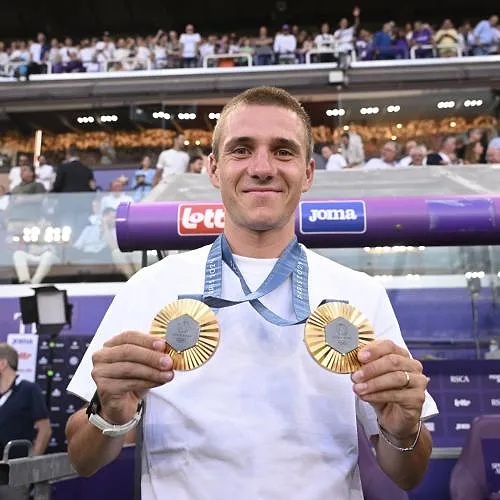 « J’avais l’impression qu’on m’avait volé mon avenir de footballeur » : Evenepoel revient sur son passage au cyclisme