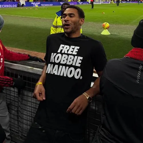 « Free Kobbie Mainoo » : l’improbable craquage du frère du joueur de Manchester United !