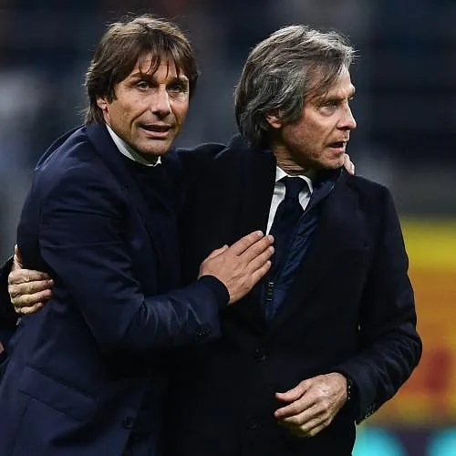 Le ton est monté en Italie : Naples exige une sanction envers le coach du Milan AC