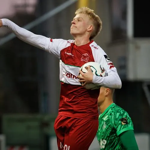 Jeppe Erenbjerg prolonge l’aventure avec Zulte Waregem