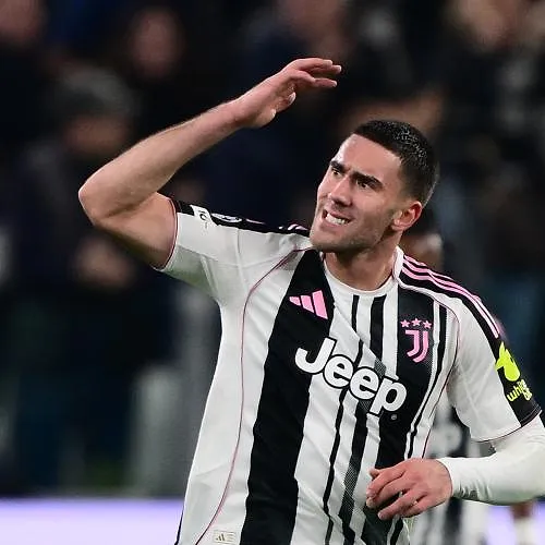 Barcelone aurait ciblé Vlahovic pour assurer l’après Lewandowski