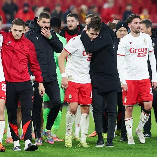 Le Standard part en stage avec un gardien bosnien de 24 ans, libre de tout contrat