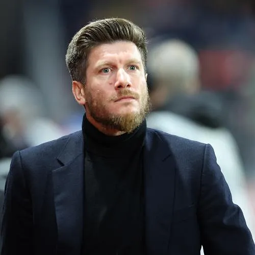 Sébastien Pocognoli élu Entraîneur de l’année