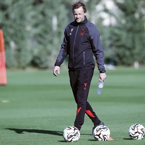 Standard : Vincent Euvrard fait le bilan du stage hivernal des Rouches (vidéo)