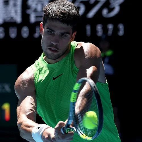 Open d’Australie : les deux N.1 Sabalenka et Alcaraz passent en huitièmes de finale