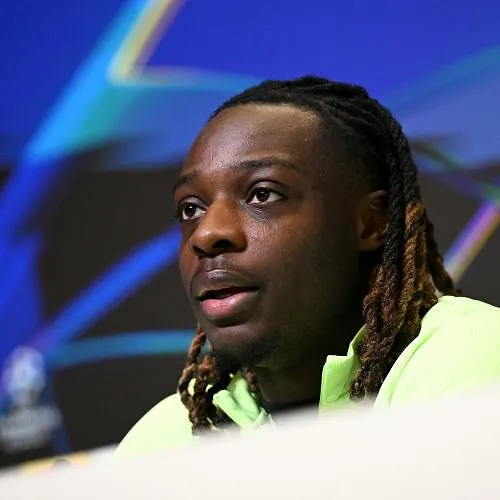 Jérémy Doku : « Est-ce ma meilleure saison ? J’ai l’impression que je progresse »