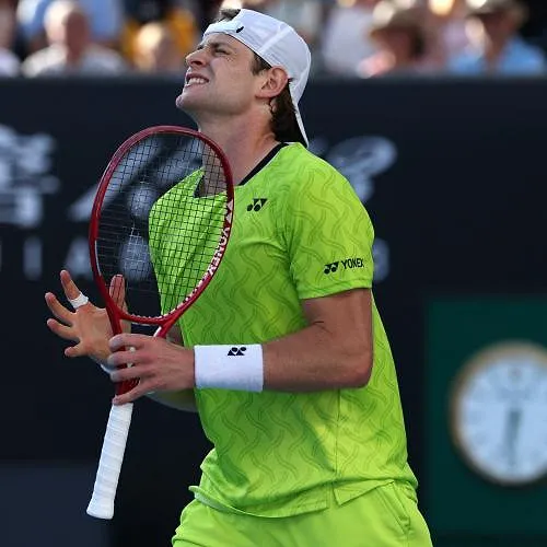 Coupe Davis : Zizou Bergs est forfait contre la Bulgarie, Gilles-Arnaud Bailly le remplace