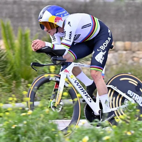 La passe de 3 pour Remco ! Le belge a remporté le Trofeo Andratx-Pollença et signe un début de saison parfait