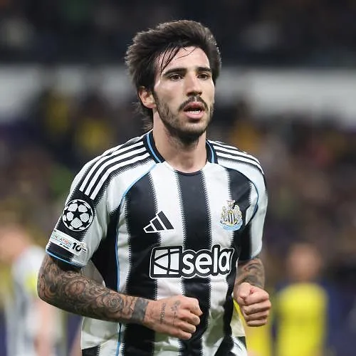 L’improbable rumeur du jour : Arsenal voudrait recruter Sandro Tonali ce lundi !