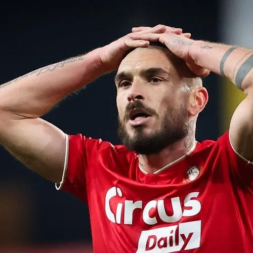 Coup dur pour le Standard : blessé à l’entraînement, Teddy Teuma est finalement absent contre l’Union