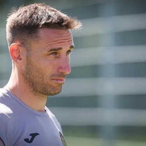 « Je suis parti par loyauté envers Besnik Hasi » : Lucas Biglia clarifie les raisons de son départ