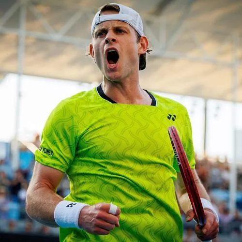 ATP Doha : Zizou Bergs passe le premier tour et file en huitièmes