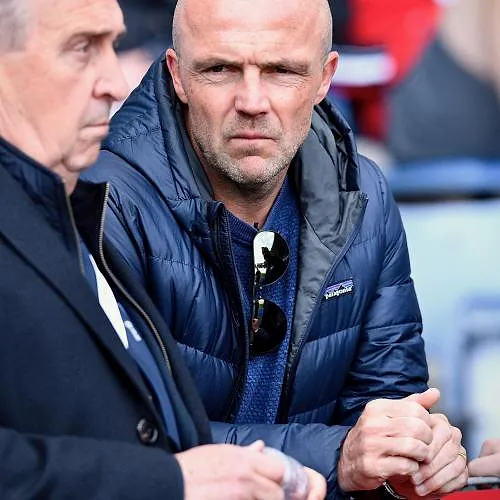 Taravel devrait être sur le banc d’Anderlecht ce week-end : ça coince toujours pour Alfred Schreuder !