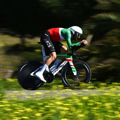 Tour de l’Algarve : un grand Filippo Ganna remporte le chrono de la 3e étape devant Juan Aysuo !