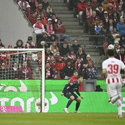 Avec un retourné exceptionnel, Ragnar Ache s’inscrit parmi les favoris au Prix Puskas