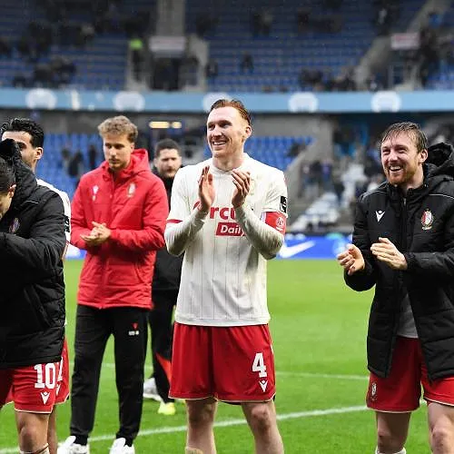 Le Standard revient à 2 points des Playoffs 1 : « Il faudra confirmer contre La Louvière et à Zulte »