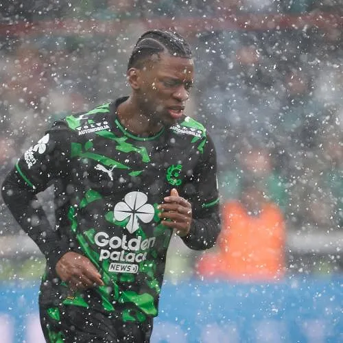 Nazinho sur le départ ? Un club de Bundesliga a entamé les discussions !